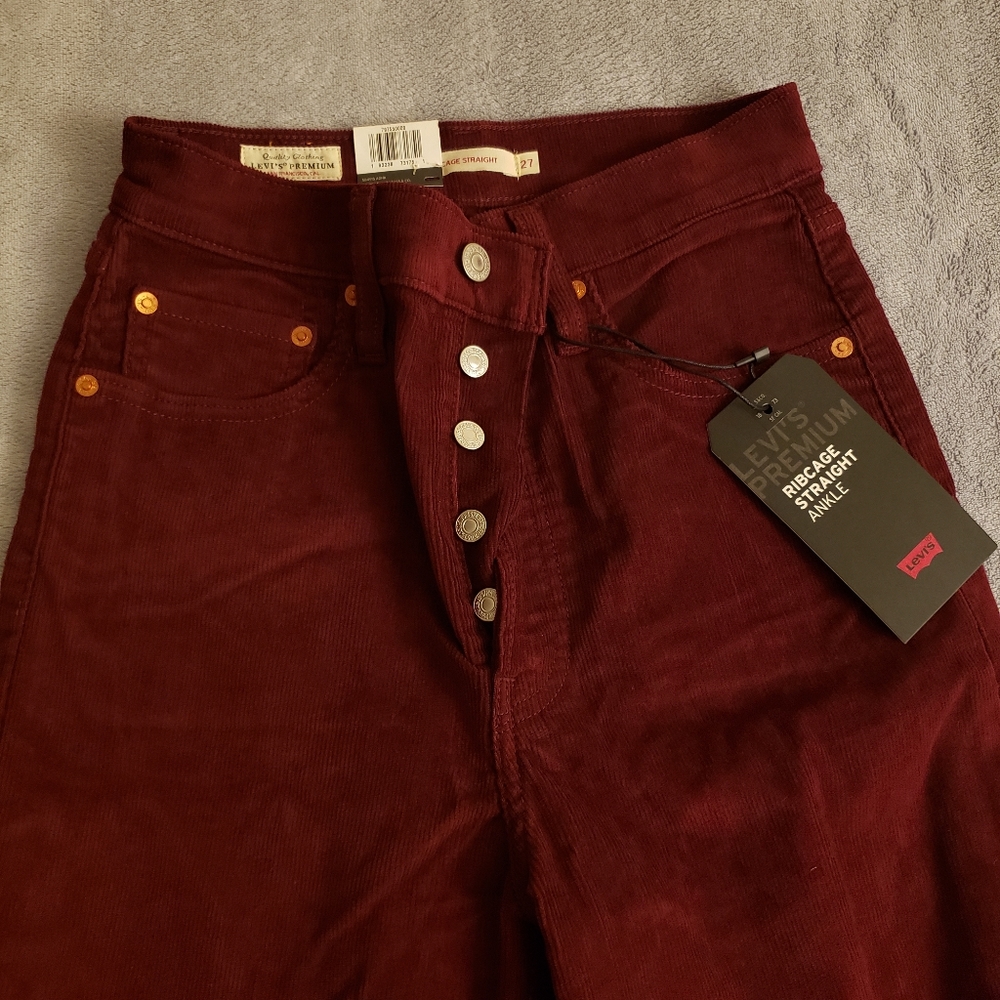 Levi's Ribcage Jeans
